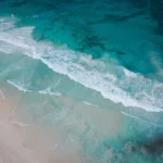 Naprawa posadzek przemysłowych: skuteczne metody na pęknięcia i dylatacje