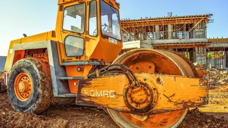 Nowoczesne technologie recyklingu: maszyny, zgniatarki i prasokontenery